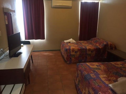 Winnellie Hotel Motel - Surfers Paradise Gold Coast 15