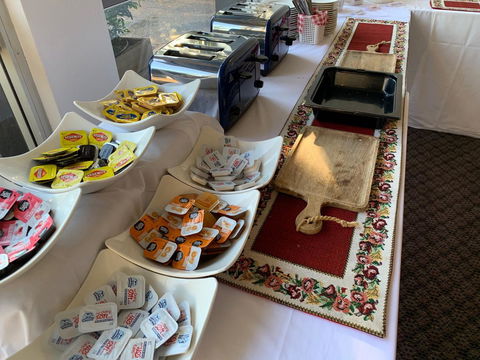 Winnellie Hotel Motel - Surfers Paradise Gold Coast 4