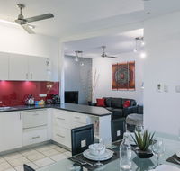 CitySide Apartment - 2 Bedroom with Private Courtyard - Surfers Paradise Gold Coast
