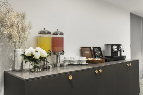 Quest Canberra City Walk - Surfers Paradise Gold Coast 3