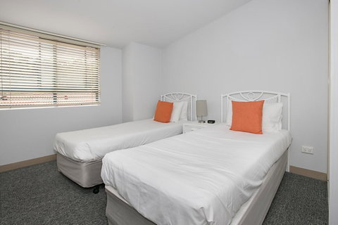 Nelson Bay Breeze - Surfers Paradise Gold Coast 15