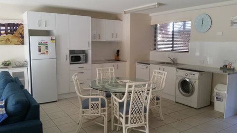 Nelson Bay Breeze - Surfers Paradise Gold Coast 23
