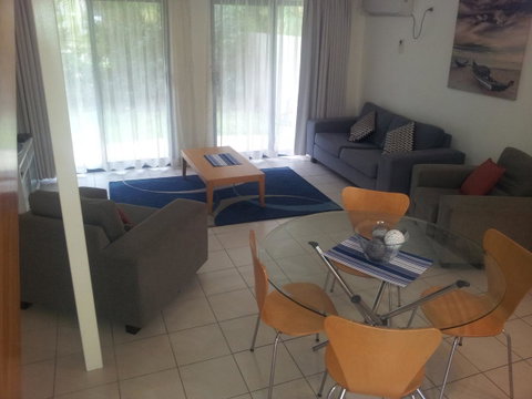 Nelson Bay Breeze - Surfers Paradise Gold Coast 31