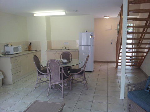 Nelson Bay Breeze - Surfers Paradise Gold Coast 35