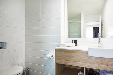 Mantra MacArthur Hotel - Surfers Paradise Gold Coast 17