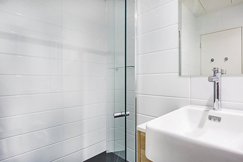 Mantra MacArthur Hotel - Surfers Paradise Gold Coast 24