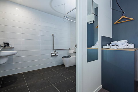 Mantra MacArthur Hotel - Surfers Paradise Gold Coast 26