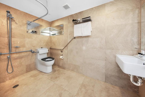 Canberra Rex Hotel - Surfers Paradise Gold Coast 42