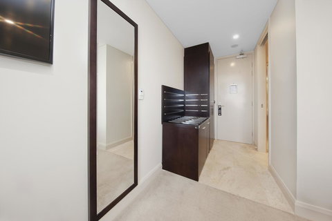 Canberra Rex Hotel - Surfers Paradise Gold Coast 41