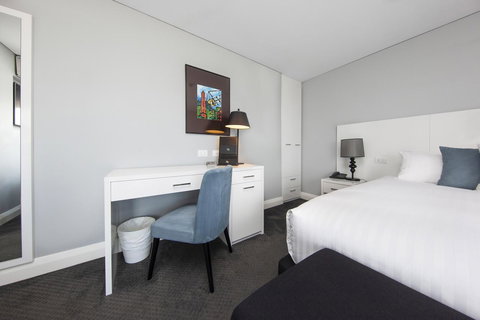 Canberra Rex Hotel - Surfers Paradise Gold Coast 25