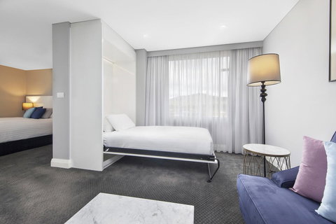 Canberra Rex Hotel - Surfers Paradise Gold Coast 34
