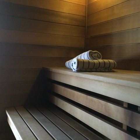 Novotel Canberra - Surfers Paradise Gold Coast 9