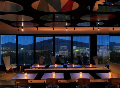 QT Canberra - Surfers Paradise Gold Coast 5