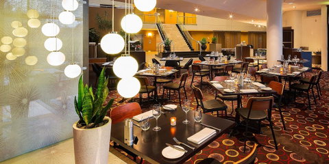 Crowne Plaza Canberra, An IHG Hotel - Surfers Paradise Gold Coast 3