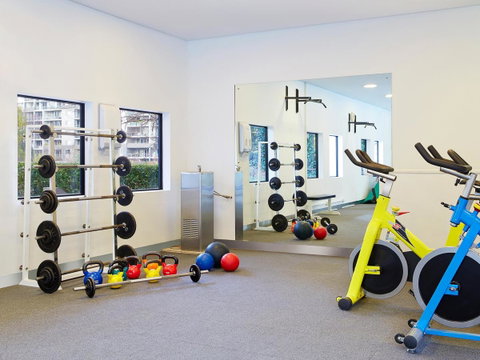 Crowne Plaza Canberra, An IHG Hotel - Surfers Paradise Gold Coast 5