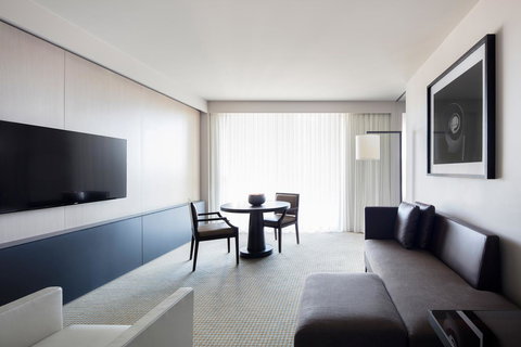 Hotel Realm - Surfers Paradise Gold Coast 10