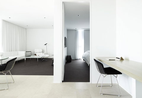 Burbury Hotel - Surfers Paradise Gold Coast 24