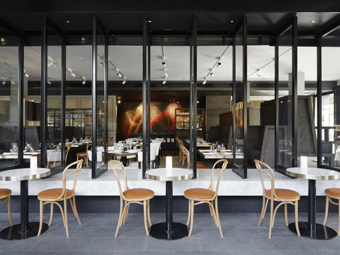 Burbury Hotel - Surfers Paradise Gold Coast 18