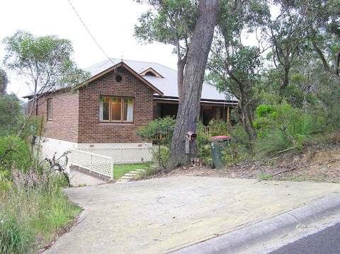 Boobook Hollow - Surfers Paradise Gold Coast 1