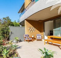 Boom 8 Boomerang Beach - Surfers Paradise Gold Coast