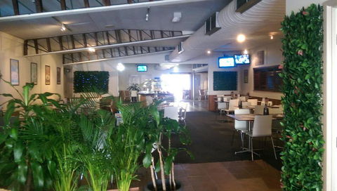 Boomerang Hotel - Surfers Paradise Gold Coast 1