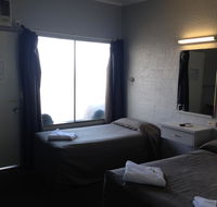 Boomerang Hotel - Surfers Paradise Gold Coast
