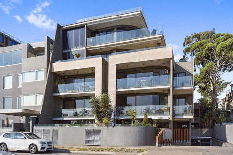 BOUTIQUE STAYS - Catani Gardens - Surfers Paradise Gold Coast 0