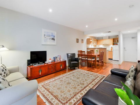 Boutique Stays - River Boulevard, Richmond Apartment - Surfers Paradise Gold Coast 3