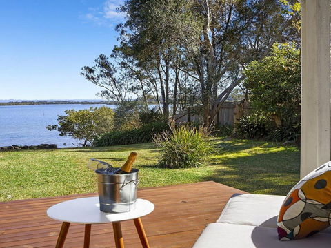 Braeside - Waterfront, Fireplace - Surfers Paradise Gold Coast 0