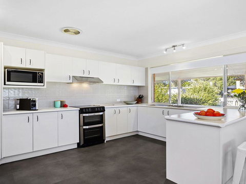 Braeside - Waterfront, Fireplace - Surfers Paradise Gold Coast 2