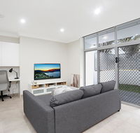 Brand New 2 bedroom Apartment for 7 People - Surfers Paradise Gold Coast