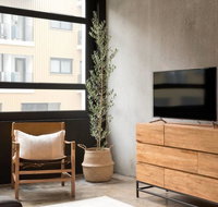 BRAND NEW BOUTIQUE WAREHOUSE 2BR APT KING BEDS KINGSTON in CANBERRA - Surfers Paradise Gold Coast