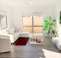 Brand New Home 10 mins to Beach Torquay Geelong Deakin Hospitals - Surfers Paradise Gold Coast