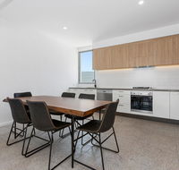 BRAND NEW OCEAN AVENUE TOWNHOUSE - Surfers Paradise Gold Coast
