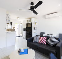 Brandy Apartment - Surfers Paradise Gold Coast