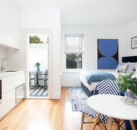 Bright and Beautiful Studio in Quiet Neighbourhood - Surfers Paradise Gold Coast