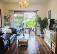 BrightSpacious Home with hotel grade cleanliness. - Surfers Paradise Gold Coast
