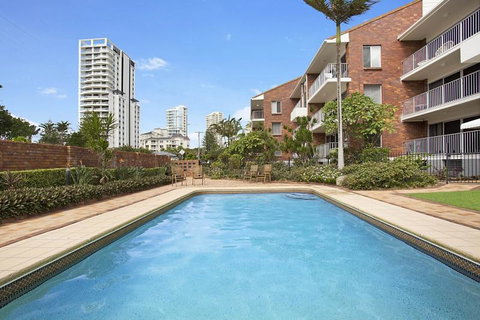 Britannia - Surfers Paradise Gold Coast 0