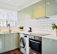 Burrows Apartment - Surfers Paradise Gold Coast