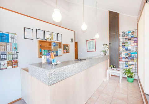 Burwood East Motel - Surfers Paradise Gold Coast 2
