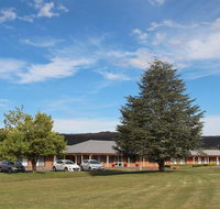 Bushman's Motor Inn