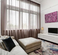 By George Super cool St Kilda loft - Surfers Paradise Gold Coast