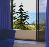 By The Sea Unit 3 13 Esplanade Kings Beach - Surfers Paradise Gold Coast