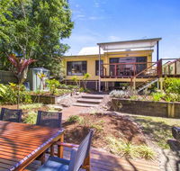 CABARITA BEACH BLISS - HOLIDAY HOME ON THE LAKE - Surfers Paradise Gold Coast