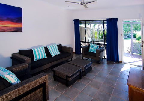 Cable Beach Apartments - Surfers Paradise Gold Coast 3
