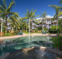 Cairns Beach Resort - Surfers Paradise Gold Coast