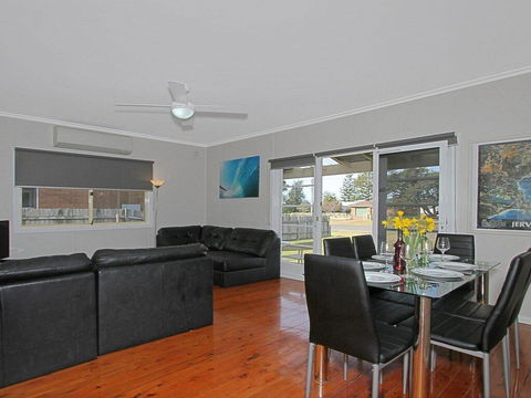 Callala Beach Cottage - Charm And Character - Surfers Paradise Gold Coast 2