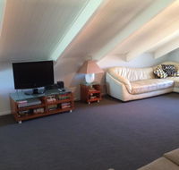 Callala Beach Shack - Pet Friendly - Surfers Paradise Gold Coast