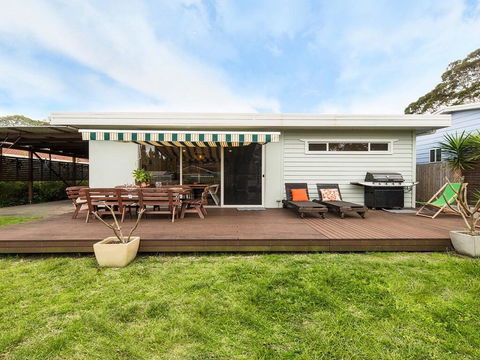 Callala Dreaming - Mid Century Beach House - Surfers Paradise Gold Coast 0