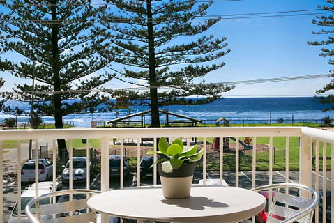 Camden House #11 - Surfers Paradise Gold Coast 0